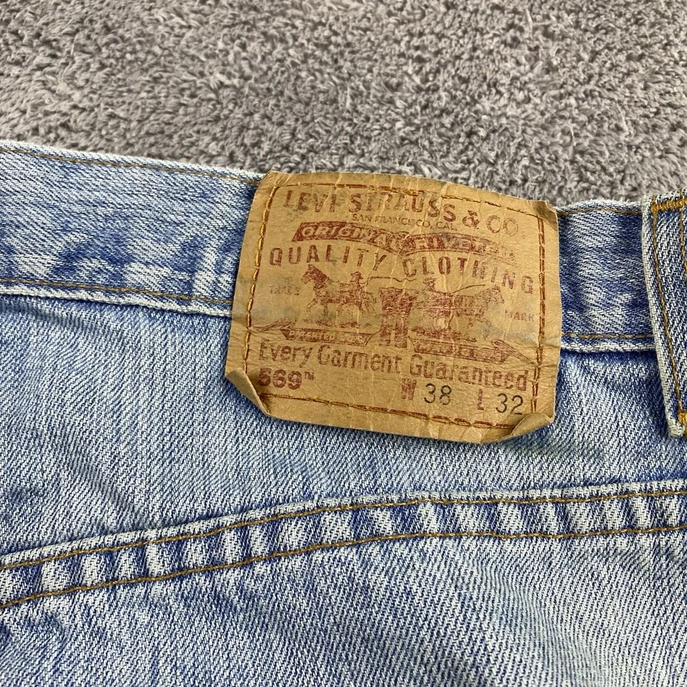 Levis 569 Loose Straight Fit Jeans‎ Mens 38x26.5 Blue Medium Wash Hemmed VTG
